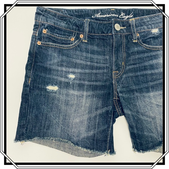 American Eagle Distressed Denim Shorts Size 2 - Picture 3 of 8